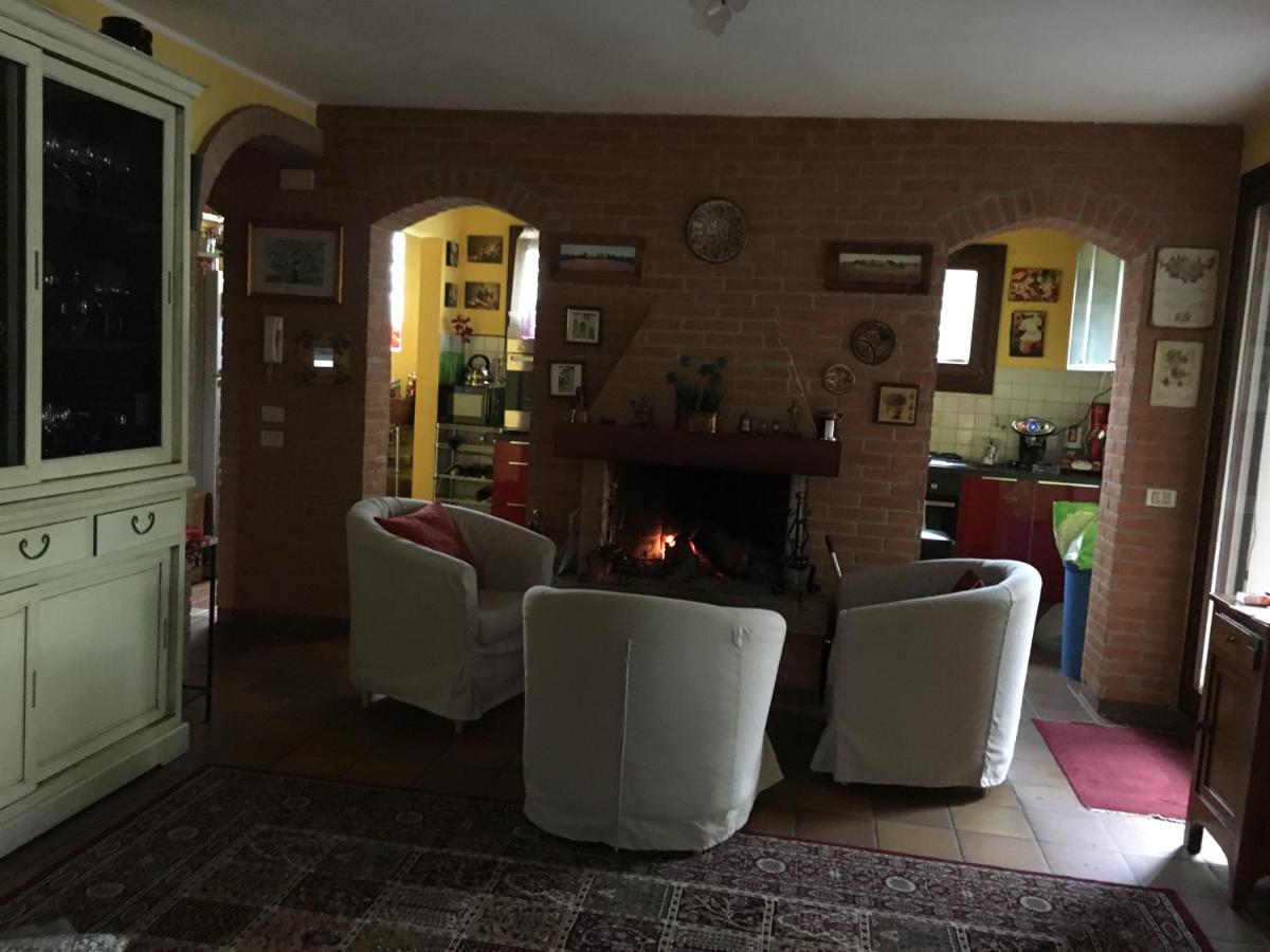 Casa Serenella B&B - Casa Vacanze 布伦塔河畔皮亚佐拉 外观 照片
